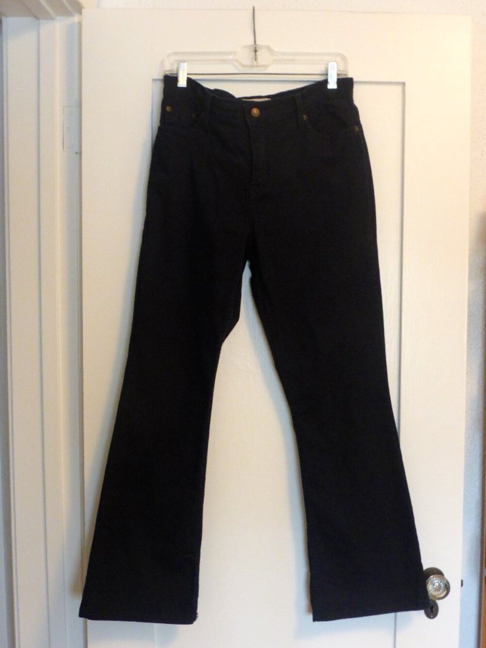 Signature by Levi Strauss At Waist Bootcut black jeans Size 12